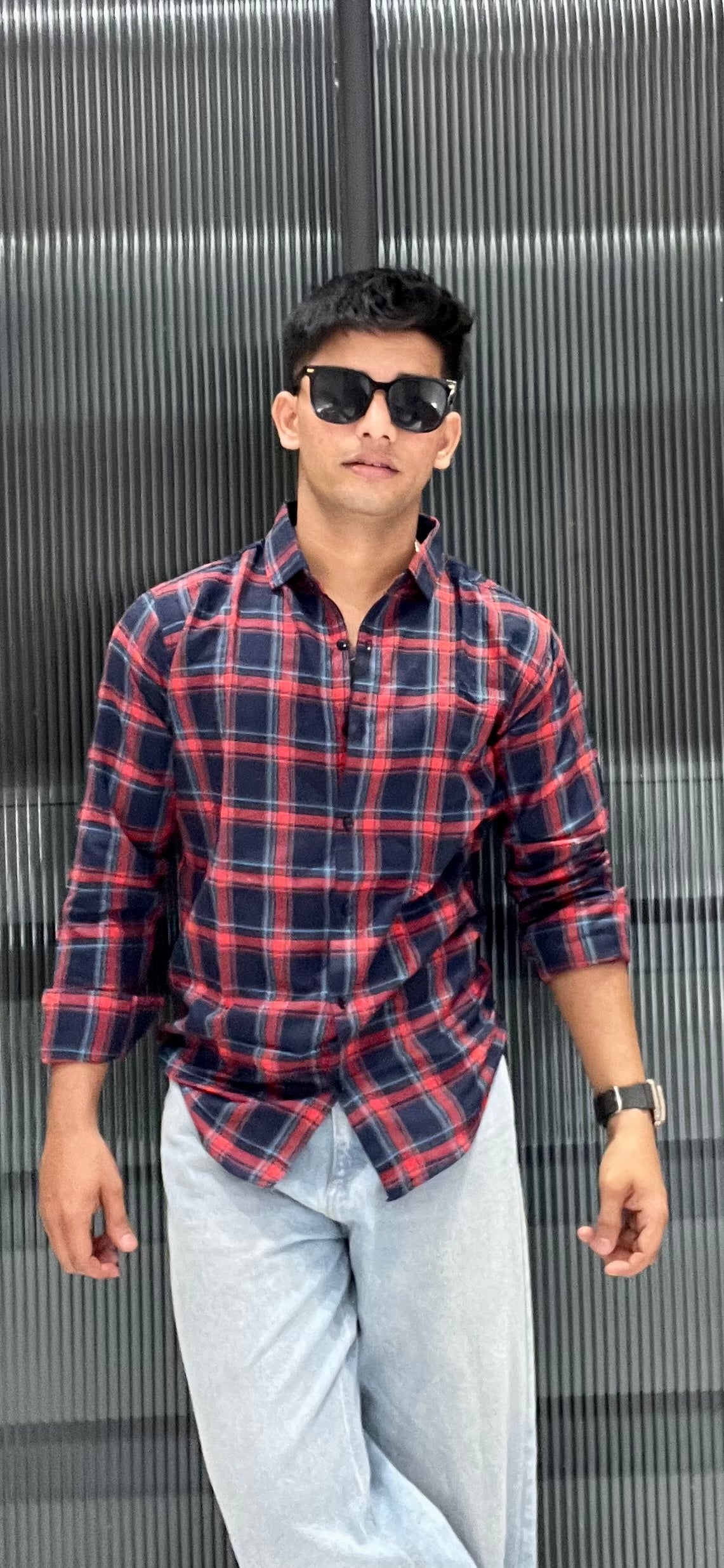 Men’s Checks Casual Shirt