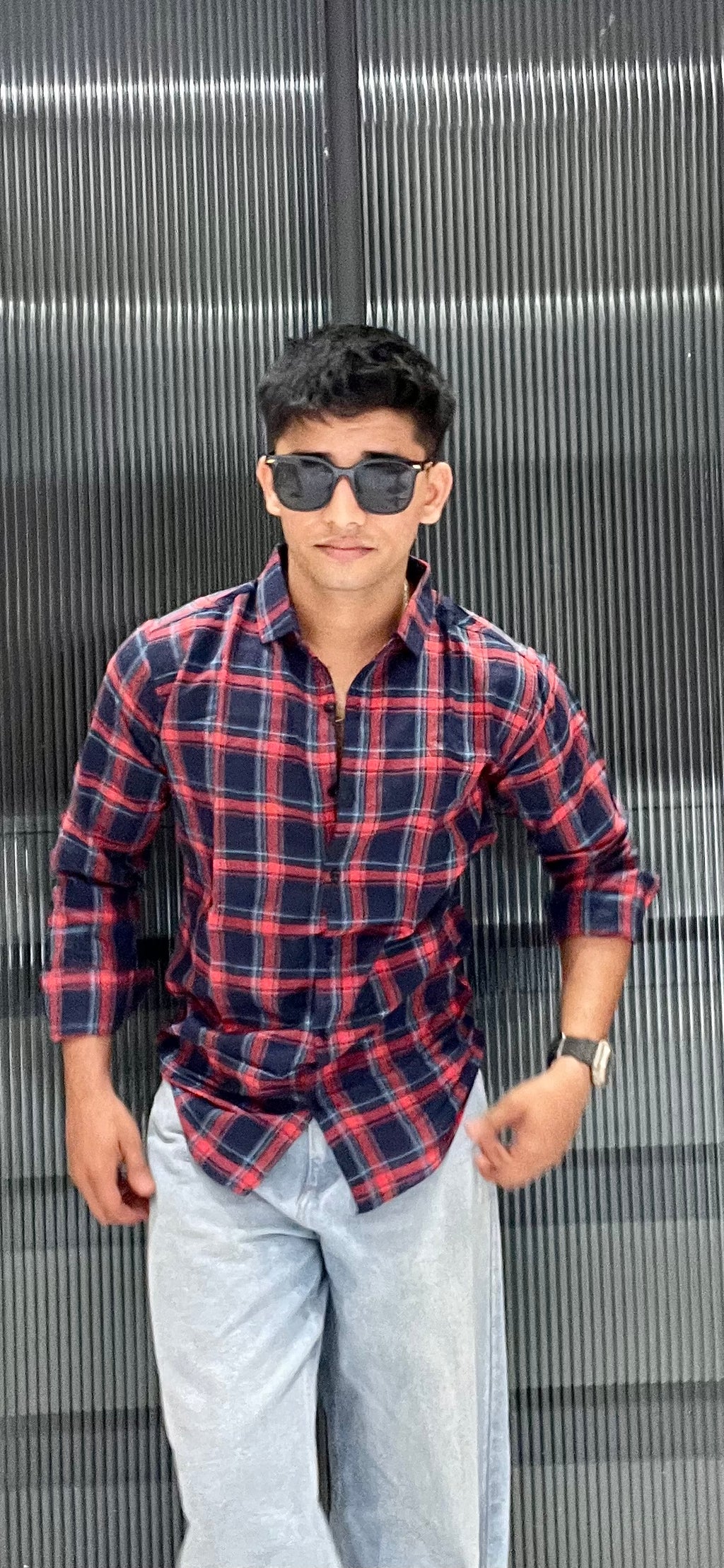 Men’s Checks Casual Shirt